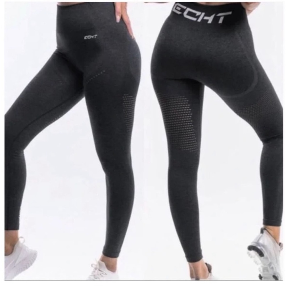 Echt Arise Series Black Athletic Wear Leggings 7/8 Size M